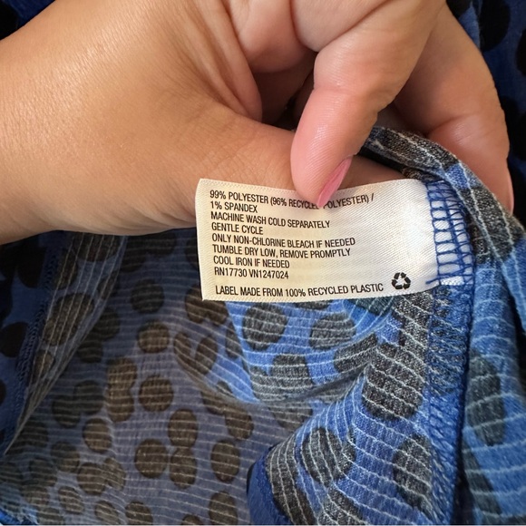 Ava & Viv Blue Polka Dot Tie Front Blouse 2X Long Sleeve - Picture 6 of 9